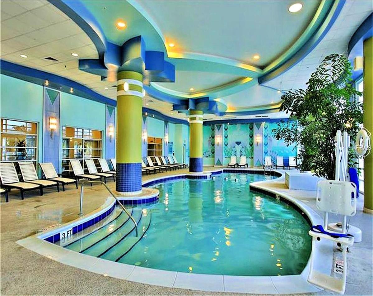 Wyndham Ocean Walk: Deluxe Oceanview Jacuzzi Condo in Daytona Daytona Beach Exterior photo